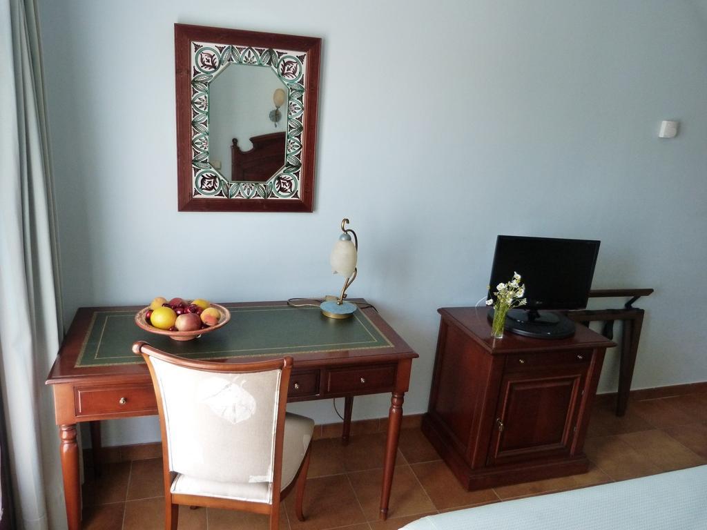 Hotel Esther La Virgen de la Vega Dış mekan fotoğraf